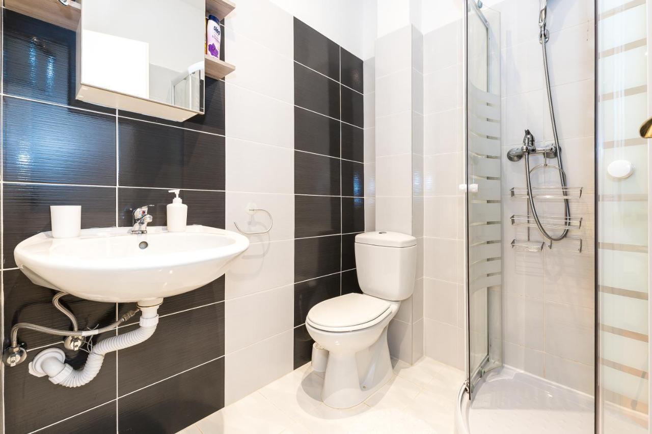 Guest House Slatki Snovi Knin Ngoại thất bức ảnh