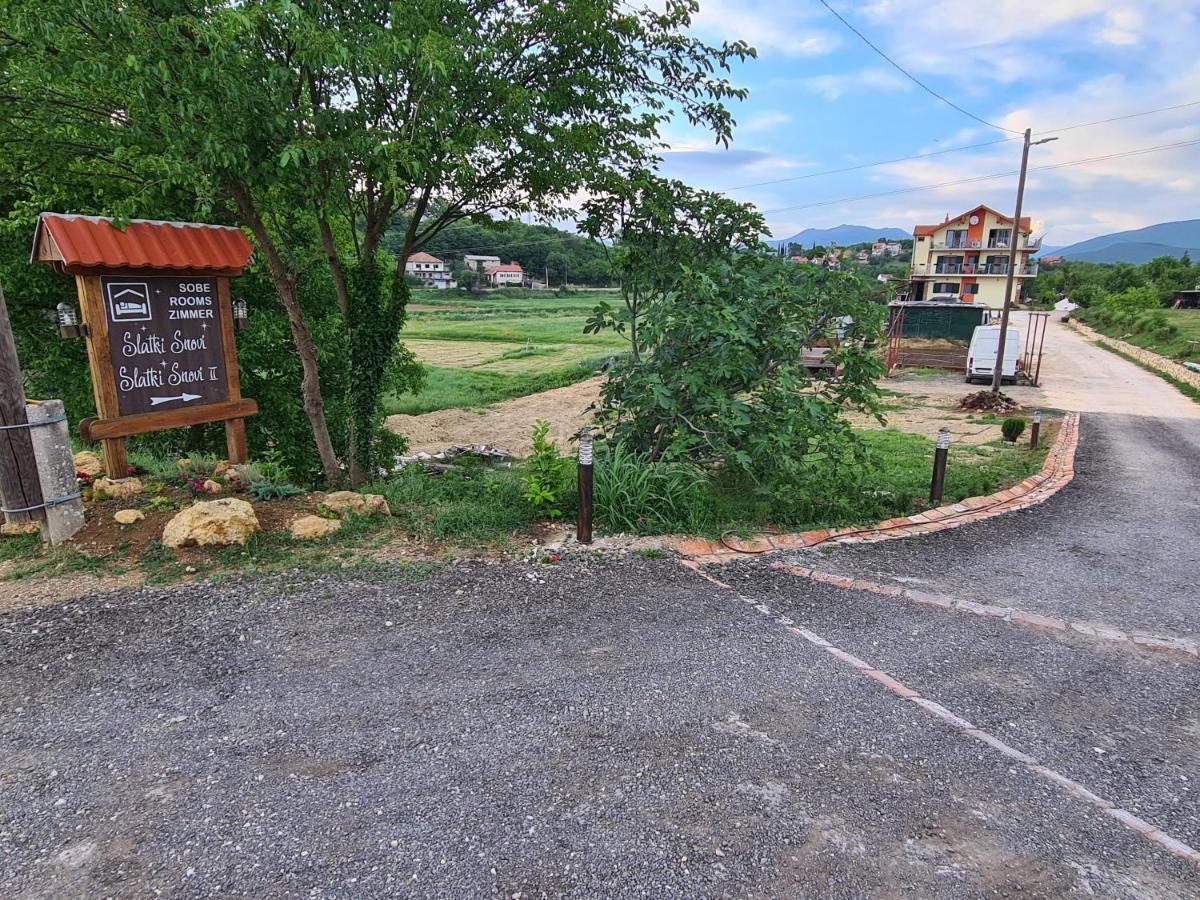 Guest House Slatki Snovi Knin Ngoại thất bức ảnh